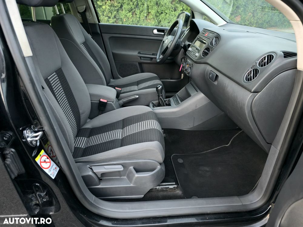 Volkswagen Golf Plus 1.9 TDI DPF United - 9