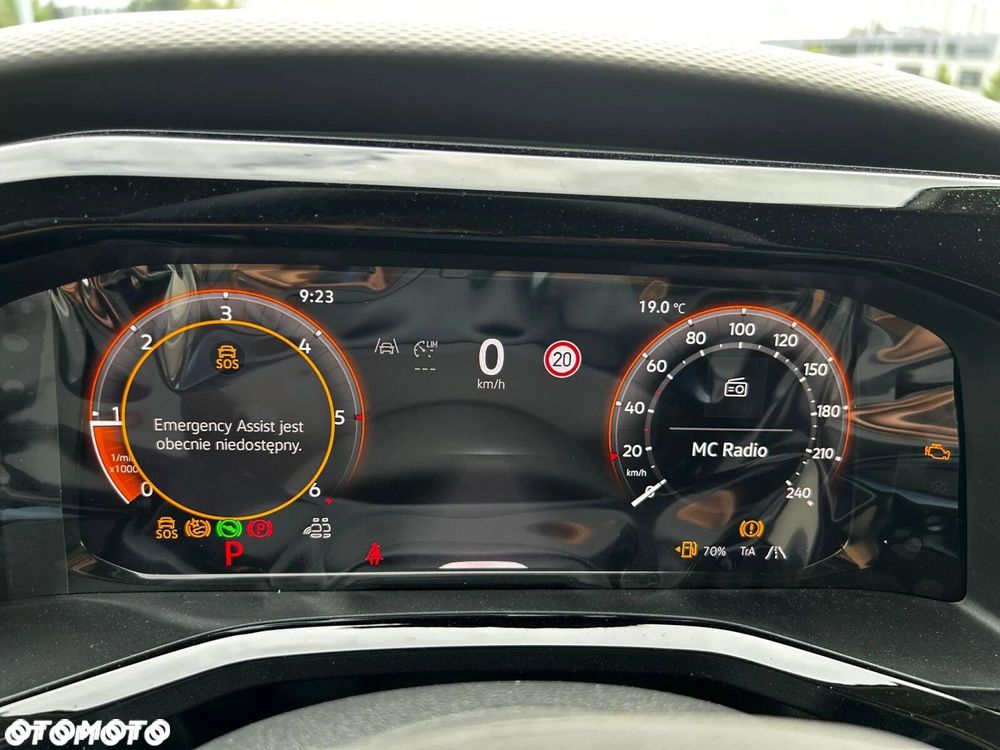 Volkswagen California Nowa California Ocean silnik: 2,0 l TDI SCR 150 KM / skrzynia biegów: 7-biegowa DSG rozstaw osi: 3124 mm - 14