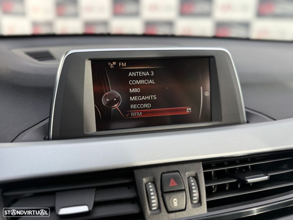 BMW X1 16 d sDrive - 32