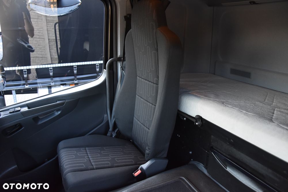 Mercedes-Benz ATEGO 1227  / FIRANA 7.7 M / 19 EUROPALET  / SALON POLSKA / AUTOMAT / STAN IDEALNY !! - 27
