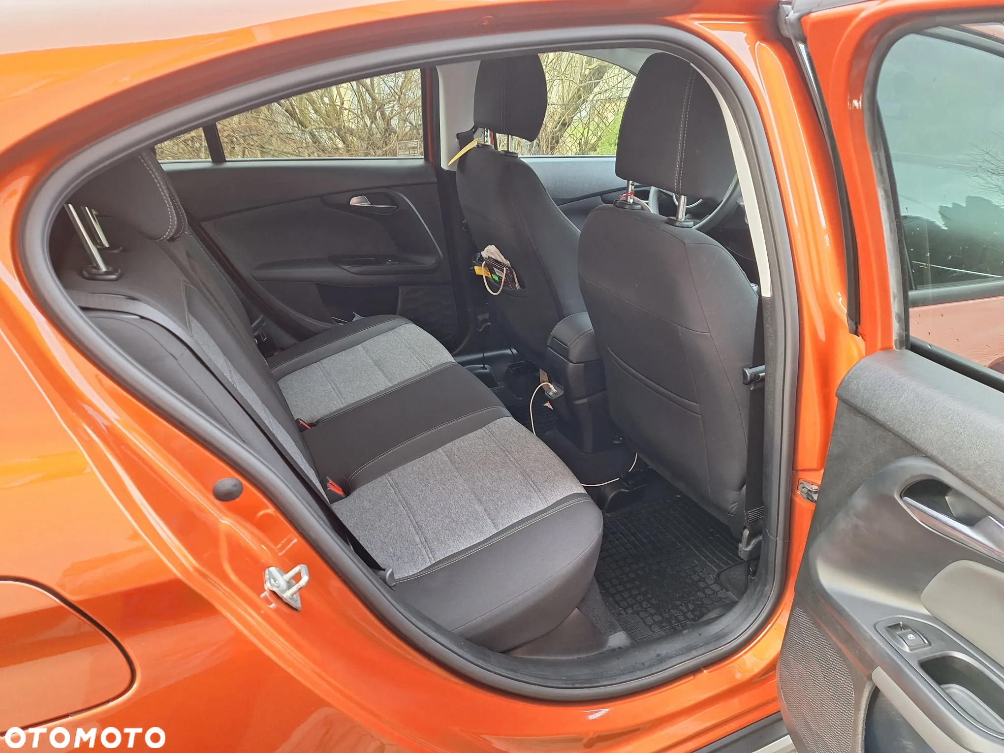 Fiat Tipo 1.6 MultiJet Cross - 9