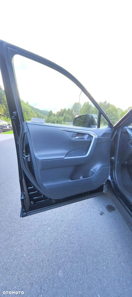 Toyota RAV4 2.5 Hybrid Black Edition by JBL 4x4 - 14