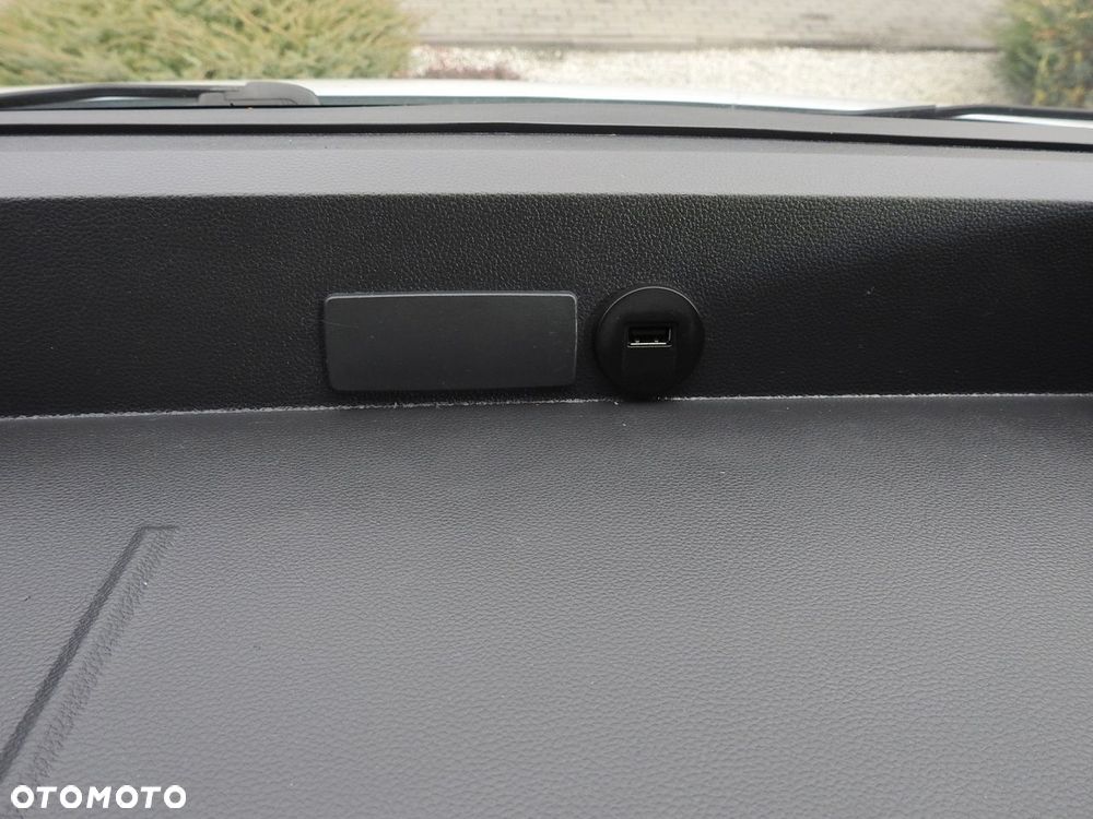 Renault MASTER PLANDEKA 10 PALET TEMPOMAT KLIMATYZACJA LEDY PNEUMATYKA  165KM - 36