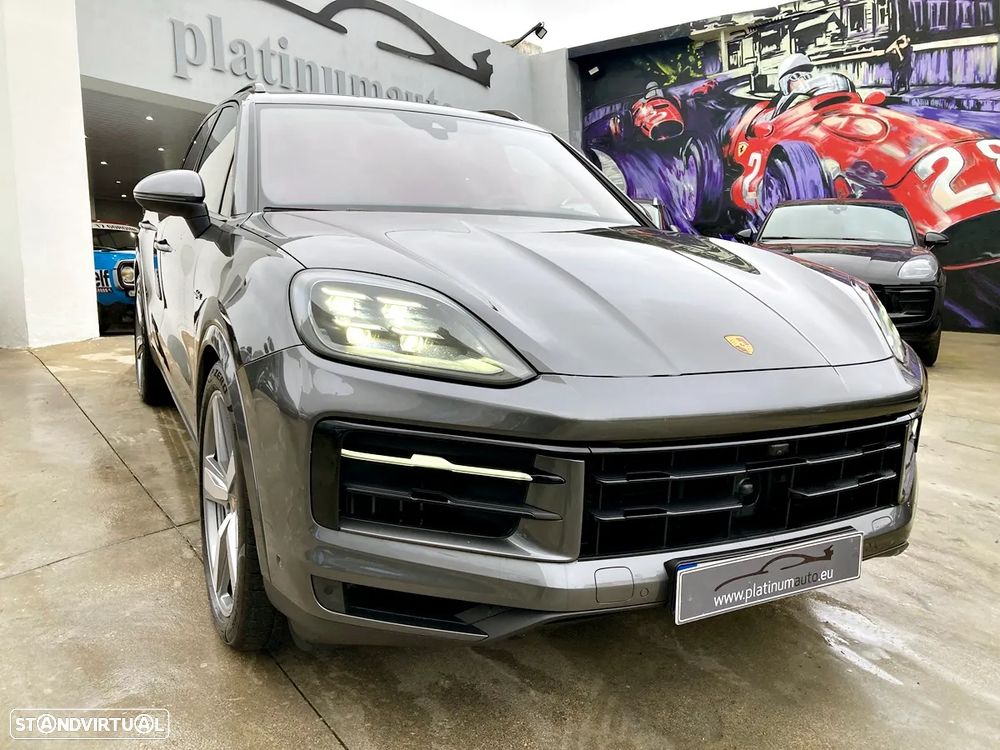 Porsche Cayenne E-Hybrid - 1