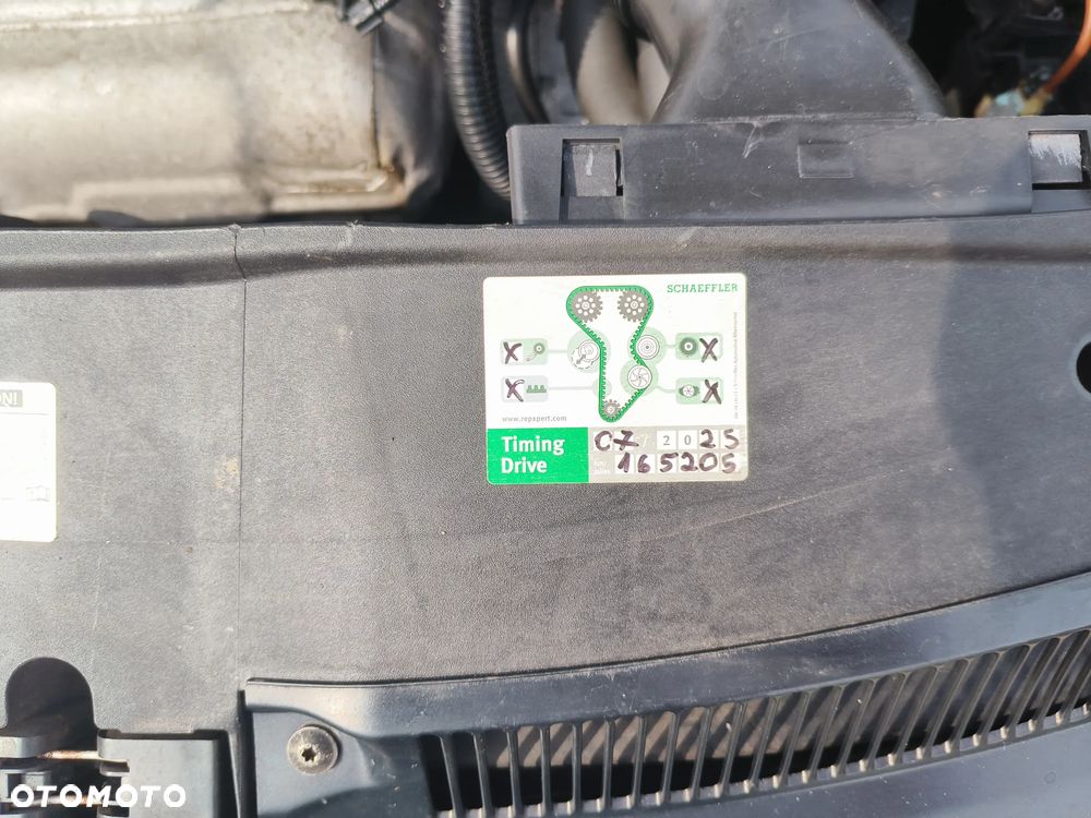 Volkswagen Golf 1.4 Edition - 31