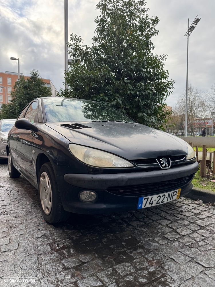 Peugeot 206 1.1 XR - 1