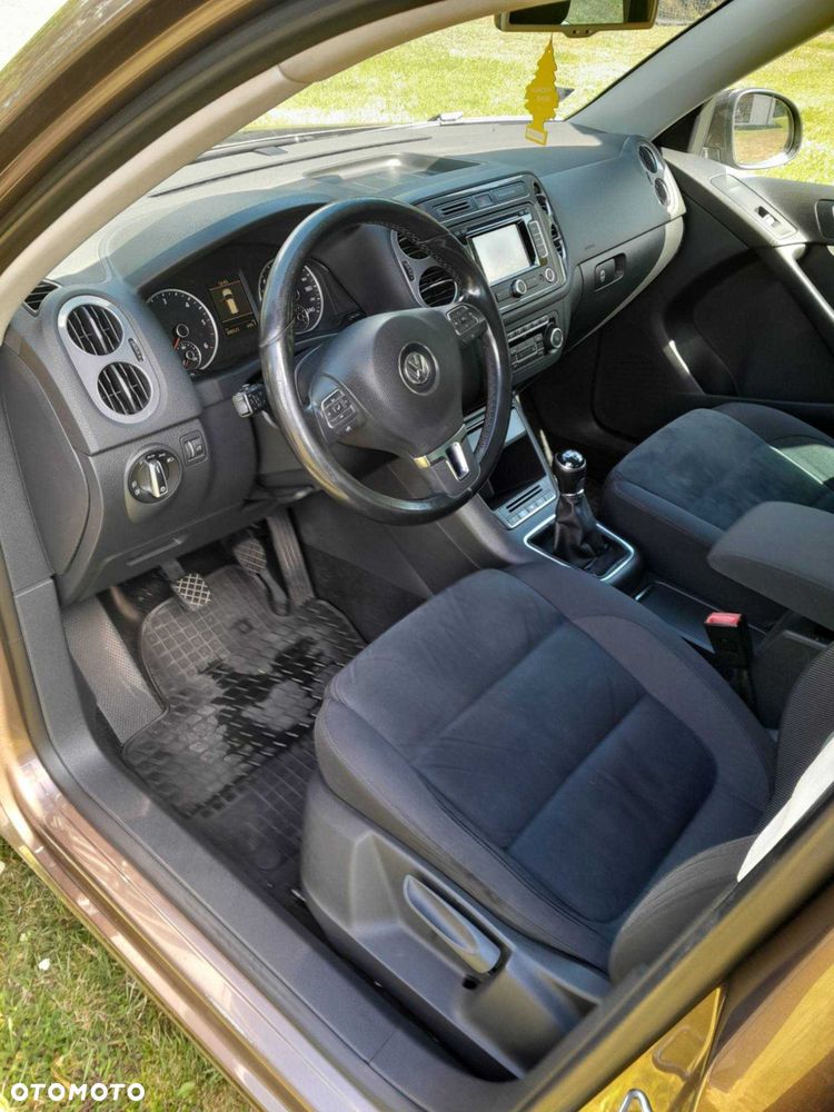 Volkswagen Tiguan - 5