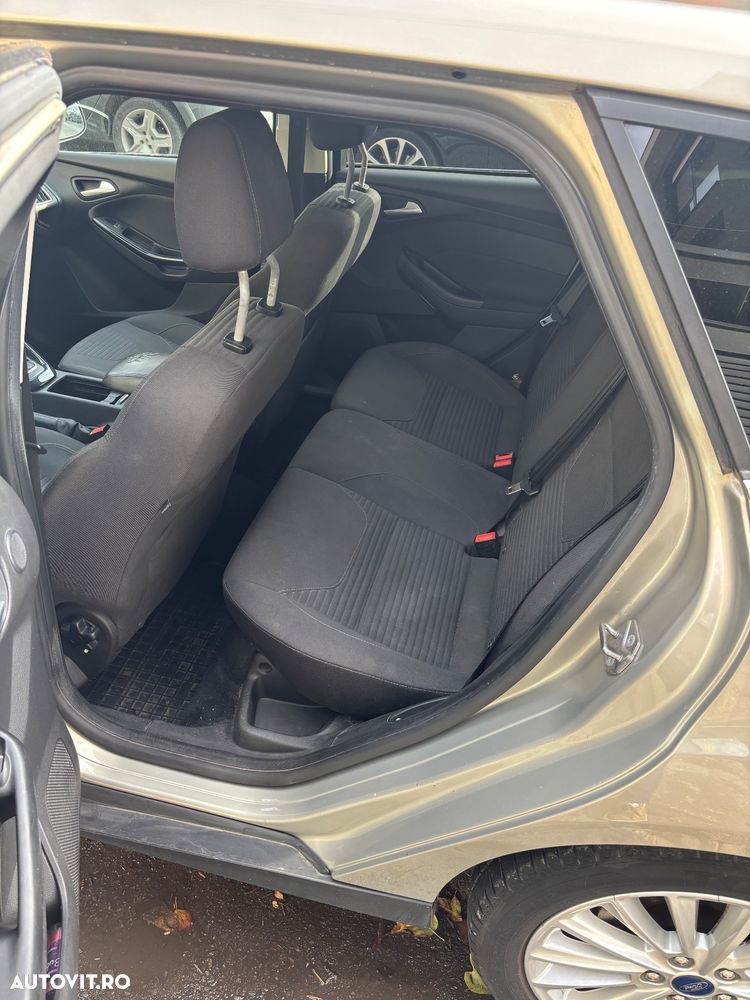 Ford Focus 1.5 EcoBlue Titanium - 6