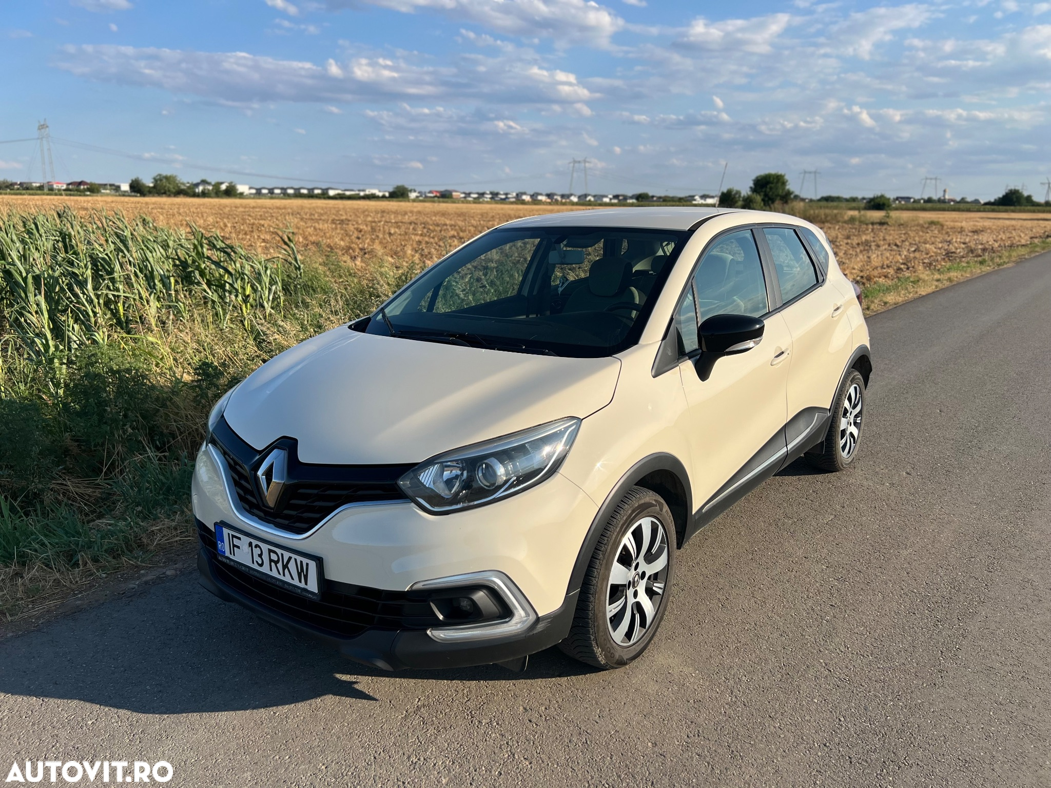 Renault Captur TCe Life Evo - 2