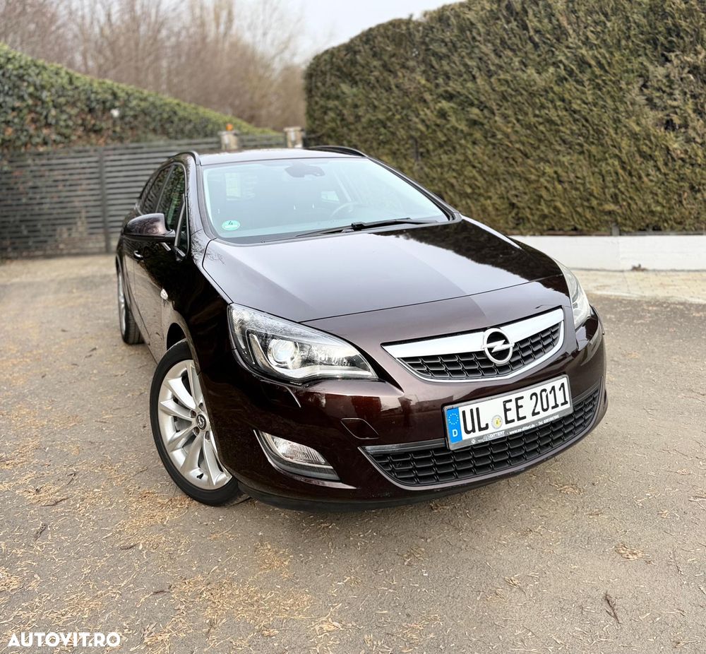 Opel Astra 2.0 CDTI Exklusiv - 3
