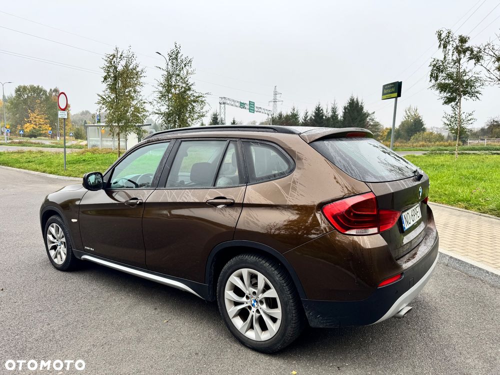 BMW X1 xDrive18d - 6