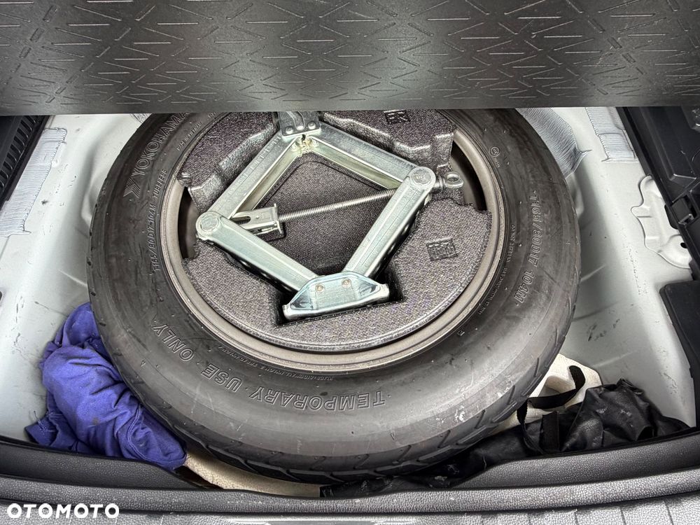 Toyota RAV4 - 23