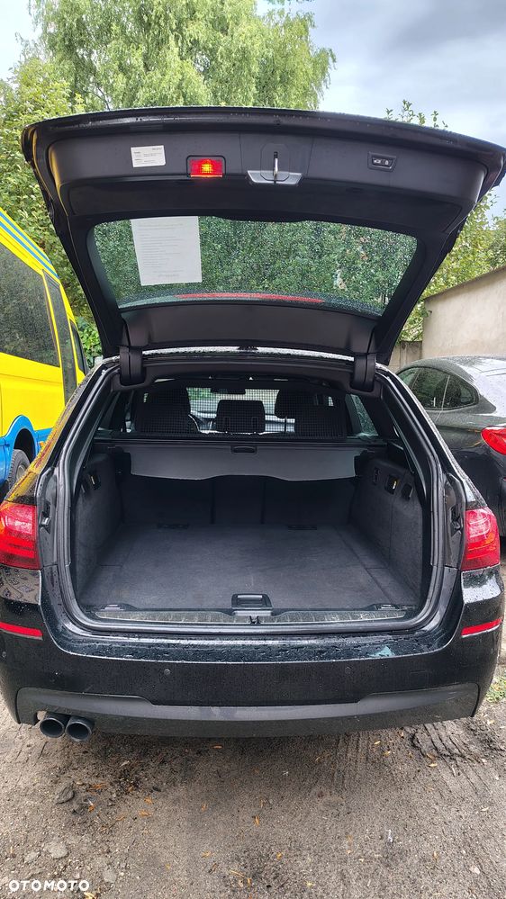 BMW Seria 5 530d Sport-Aut - 13