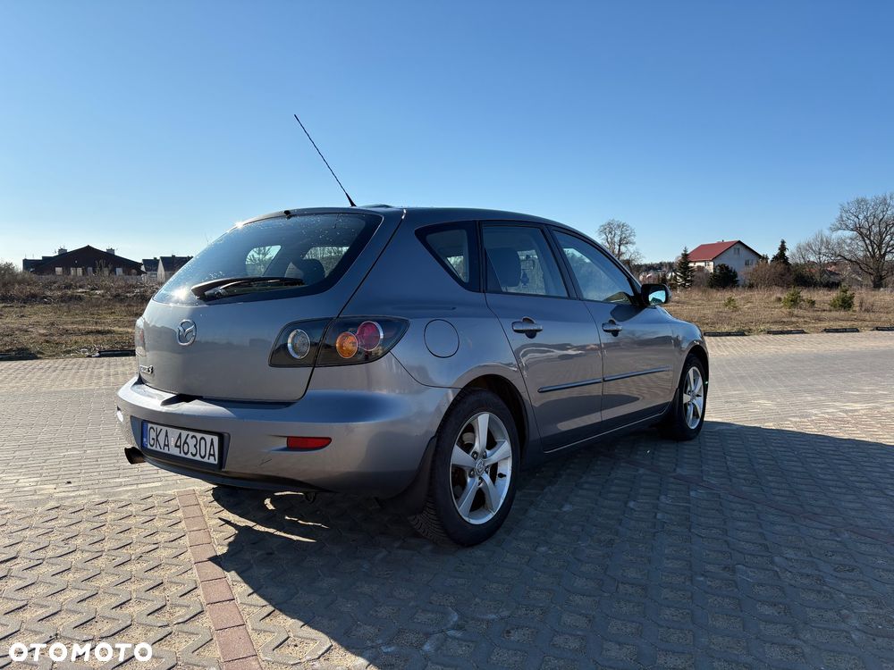 Mazda 3 - 3