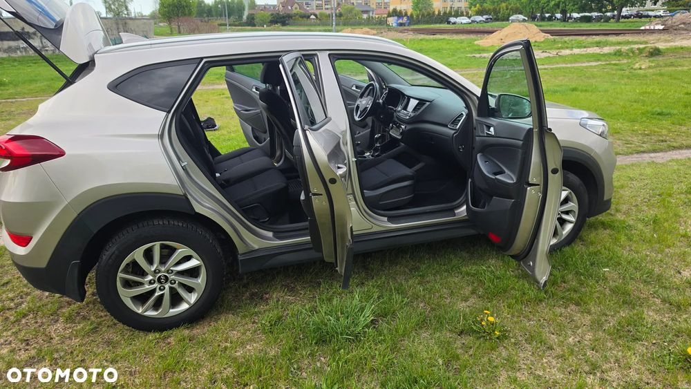 Hyundai Tucson 1.6 GDI BlueDrive Comfort 2WD - 12