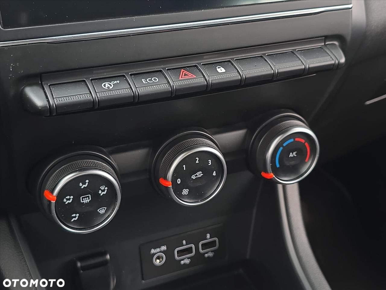 Renault Captur - 12
