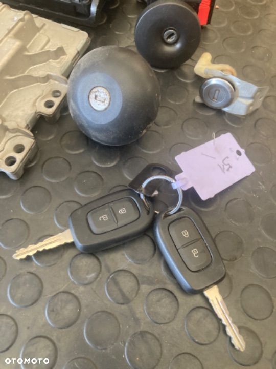 DACIA DOKKER LODGY ZESTAW STARTOWY KOMPUTE STEROWNIK SILNIKA 1.2 TCE - 5