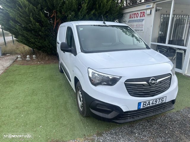 Opel COMBO LONGA 3 LUGARES CX.6V. - 2