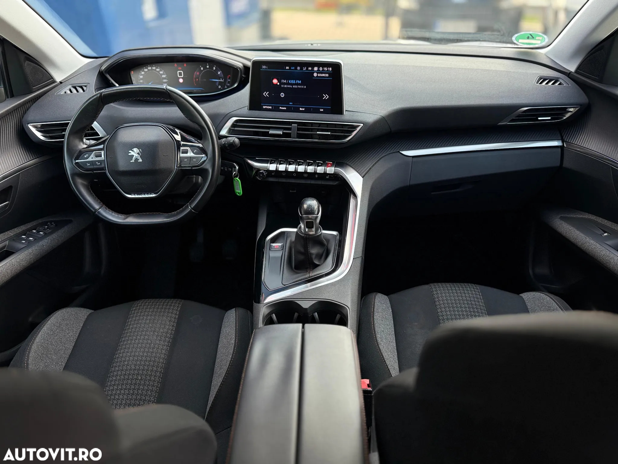 Peugeot 3008 1.2 PureTech Turbo S&S Active - 7