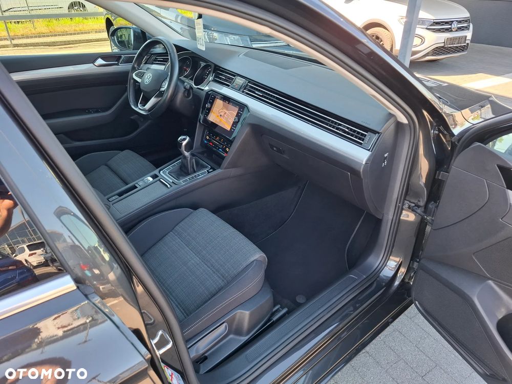 Volkswagen Passat 2.0 TDI EVO Business - 7