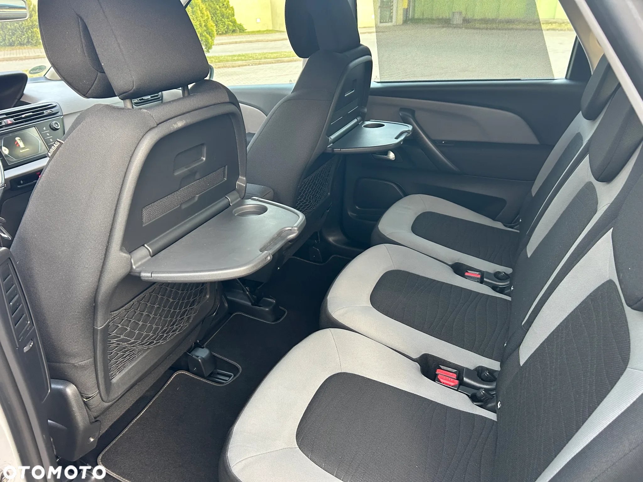 Citroën C4 Picasso e-HDi 115 Seduction - 23