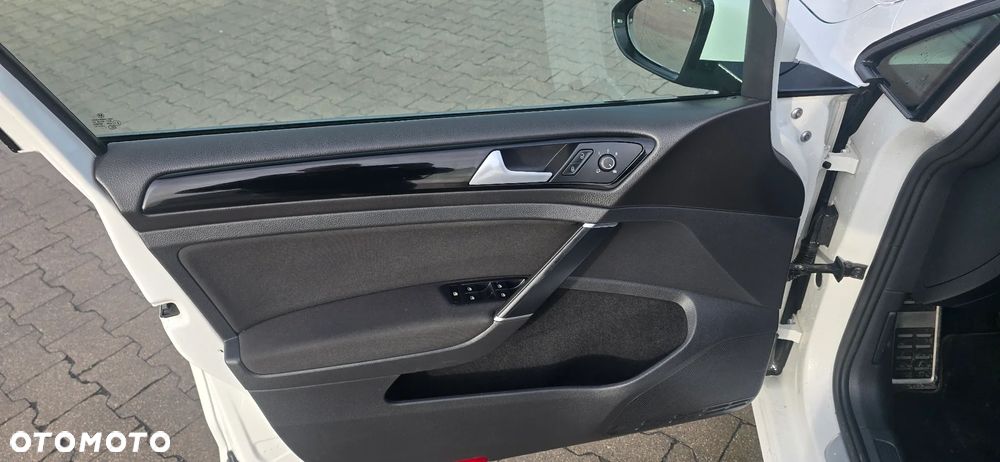 Volkswagen Golf 1.4 TSI Sound - 5