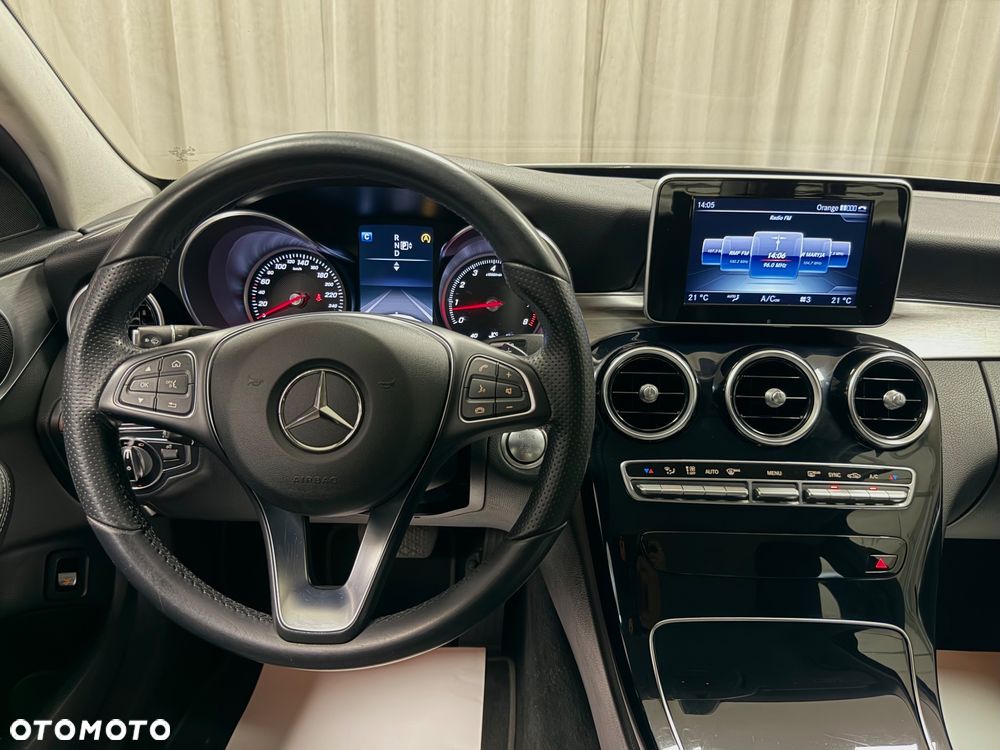 Mercedes-Benz Klasa C 180 7G-TRONIC - 9