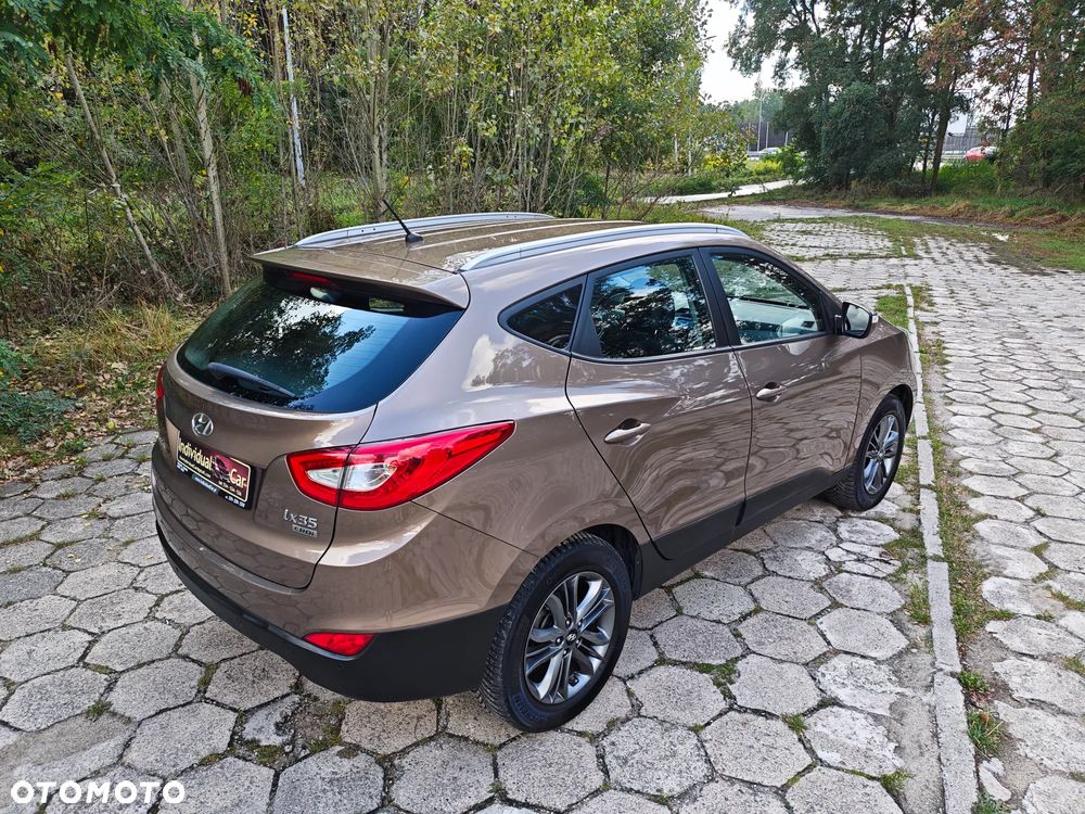 Hyundai Tucson blue 1.7 CRDi 2WD Style - 24