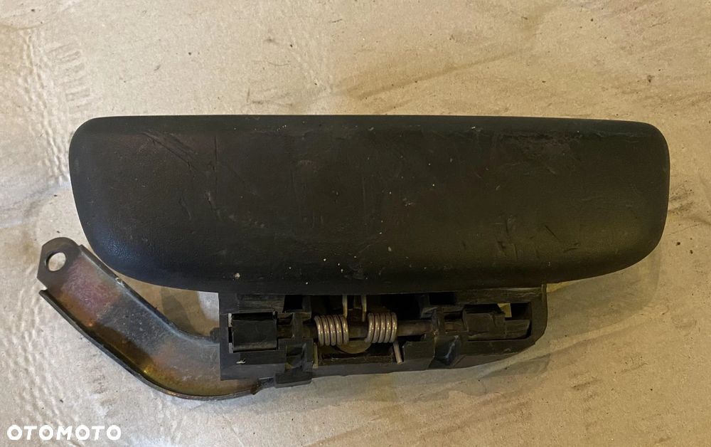 Klamka zewnętrzna lewa Chatenet Media 02r. - 1