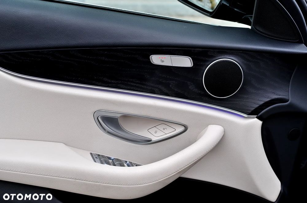 Mercedes-Benz Klasa E 200 9G-TRONIC Avantgarde - 40