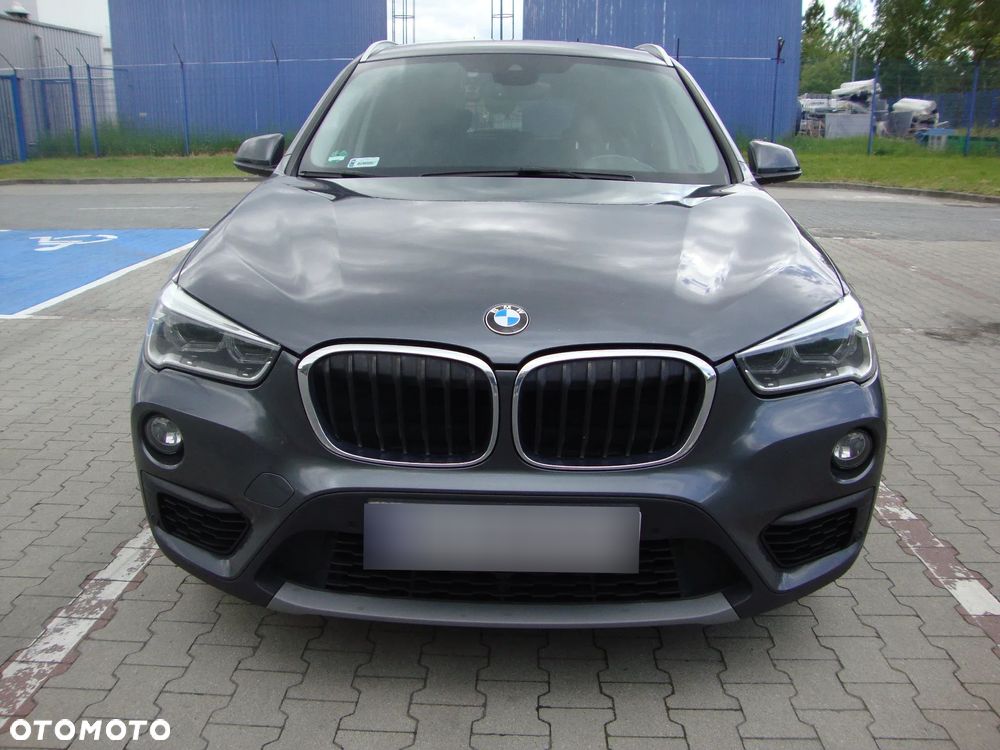 BMW X1 sDrive18d - 6