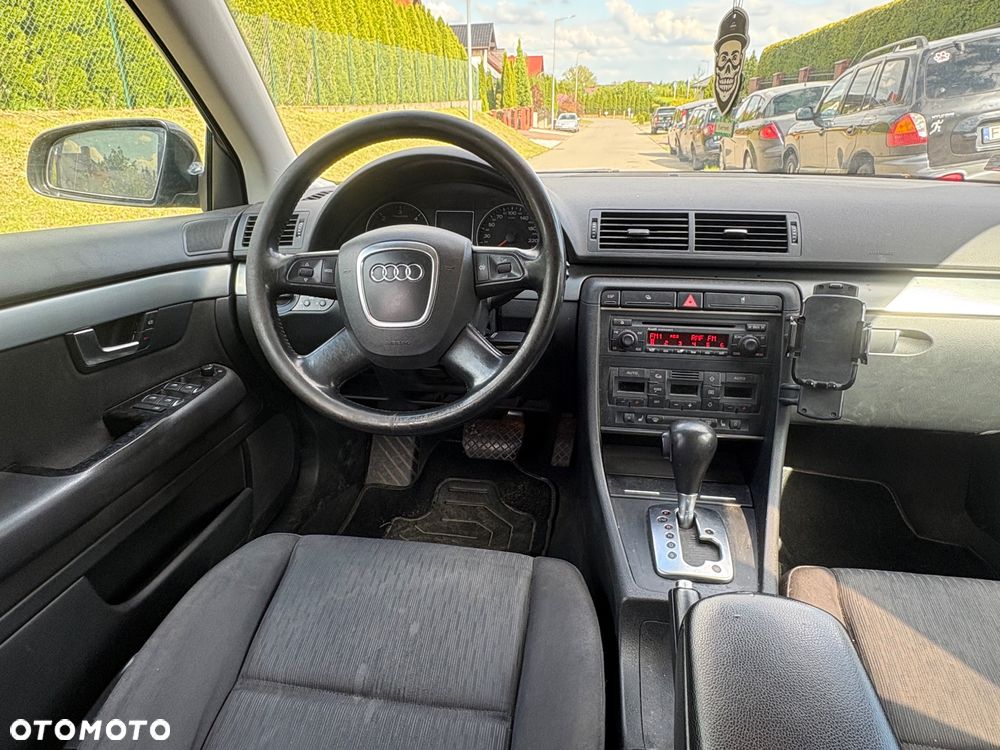 Audi A4 Avant 2.5 TDI Multitronic - 17