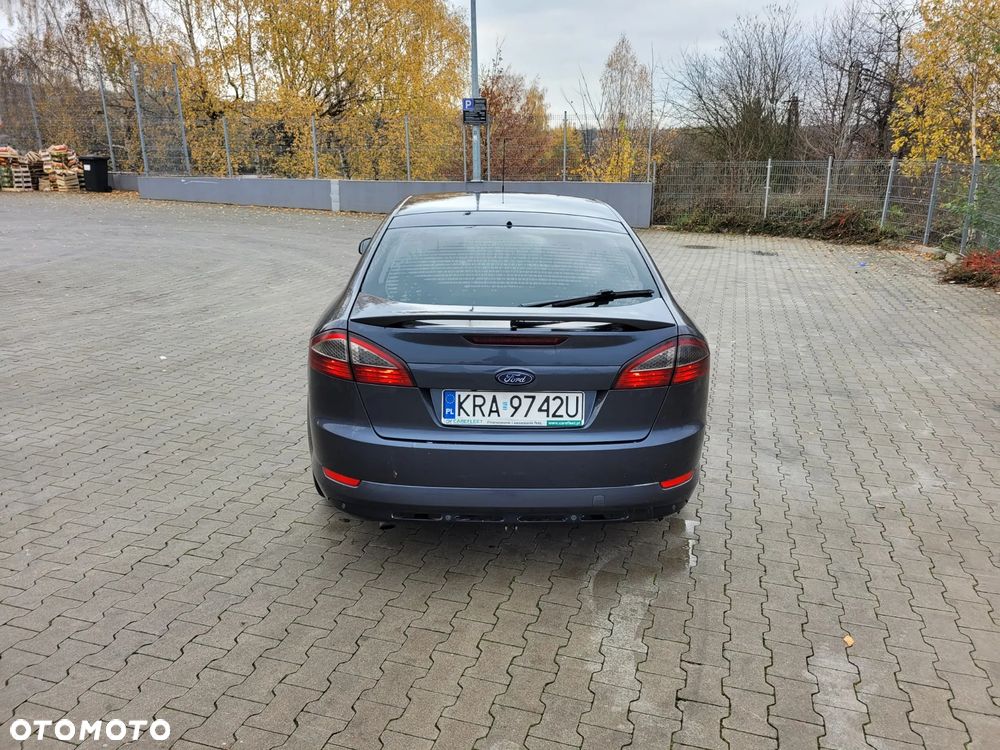 Ford Mondeo 1.8 TDCi Silver X - 14