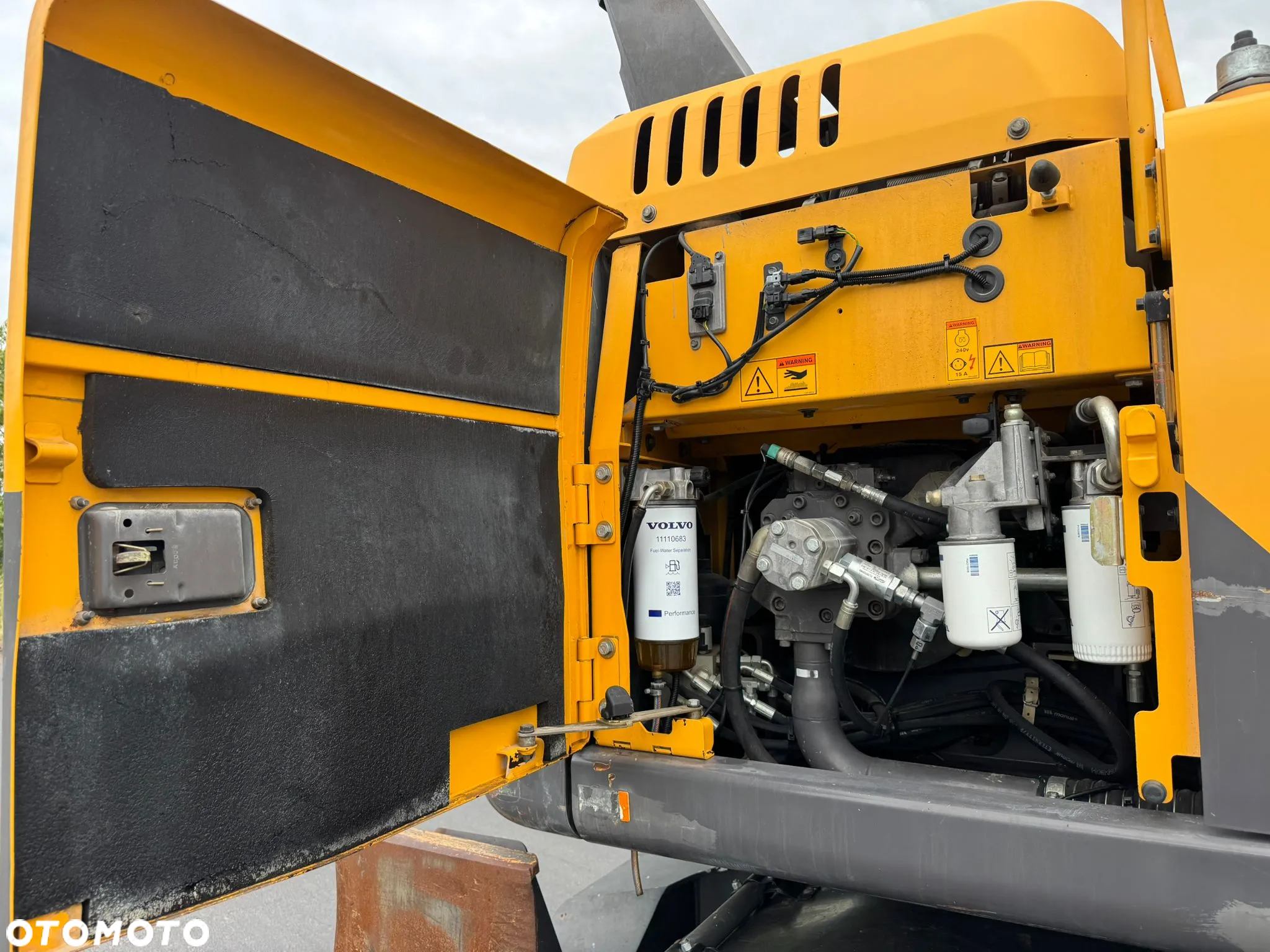 Volvo EW 160 D - 13