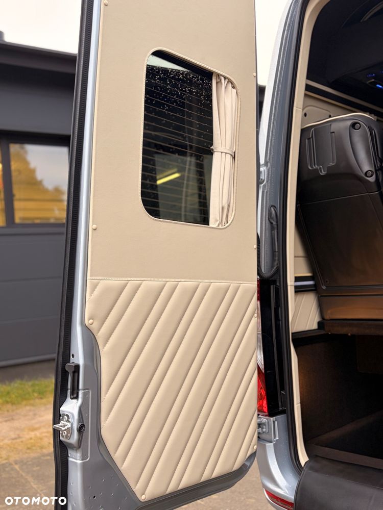 Mercedes-Benz Sprinter 519 - 5