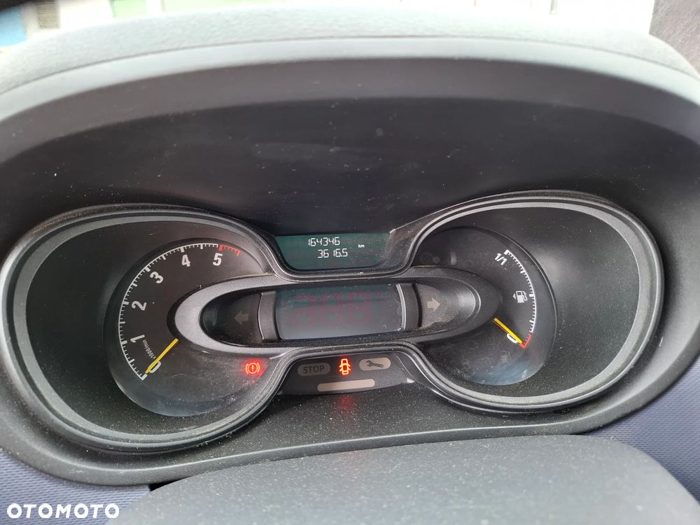 Opel Vivaro - 13