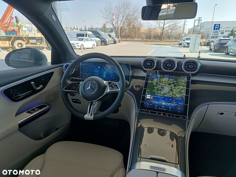 Mercedes-Benz GLC - 11