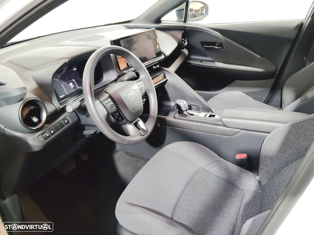 Toyota C-HR - 10