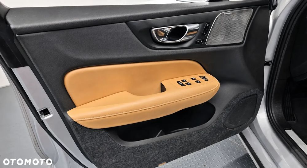 Volvo S60 B5 B Inscription - 16