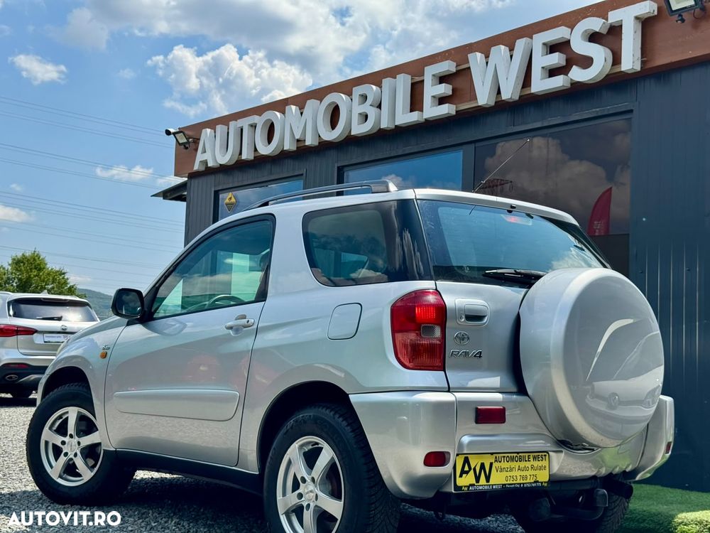 Toyota RAV4 D-4D 4x4 Edition - 3