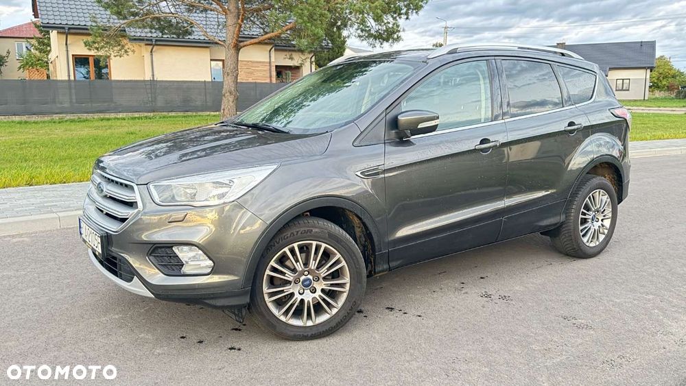 Ford Kuga - 22