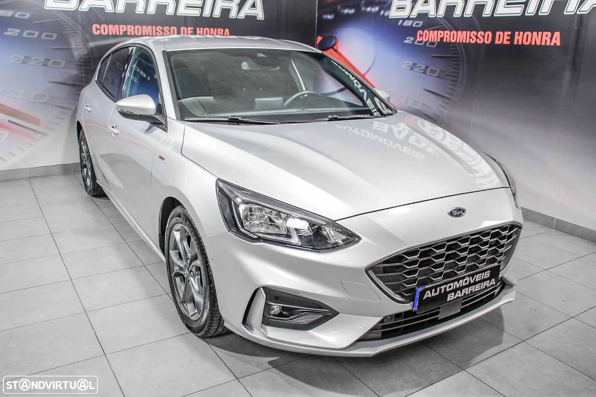Ford Focus 1.5 TDCi EcoBlue ST-Line - 24