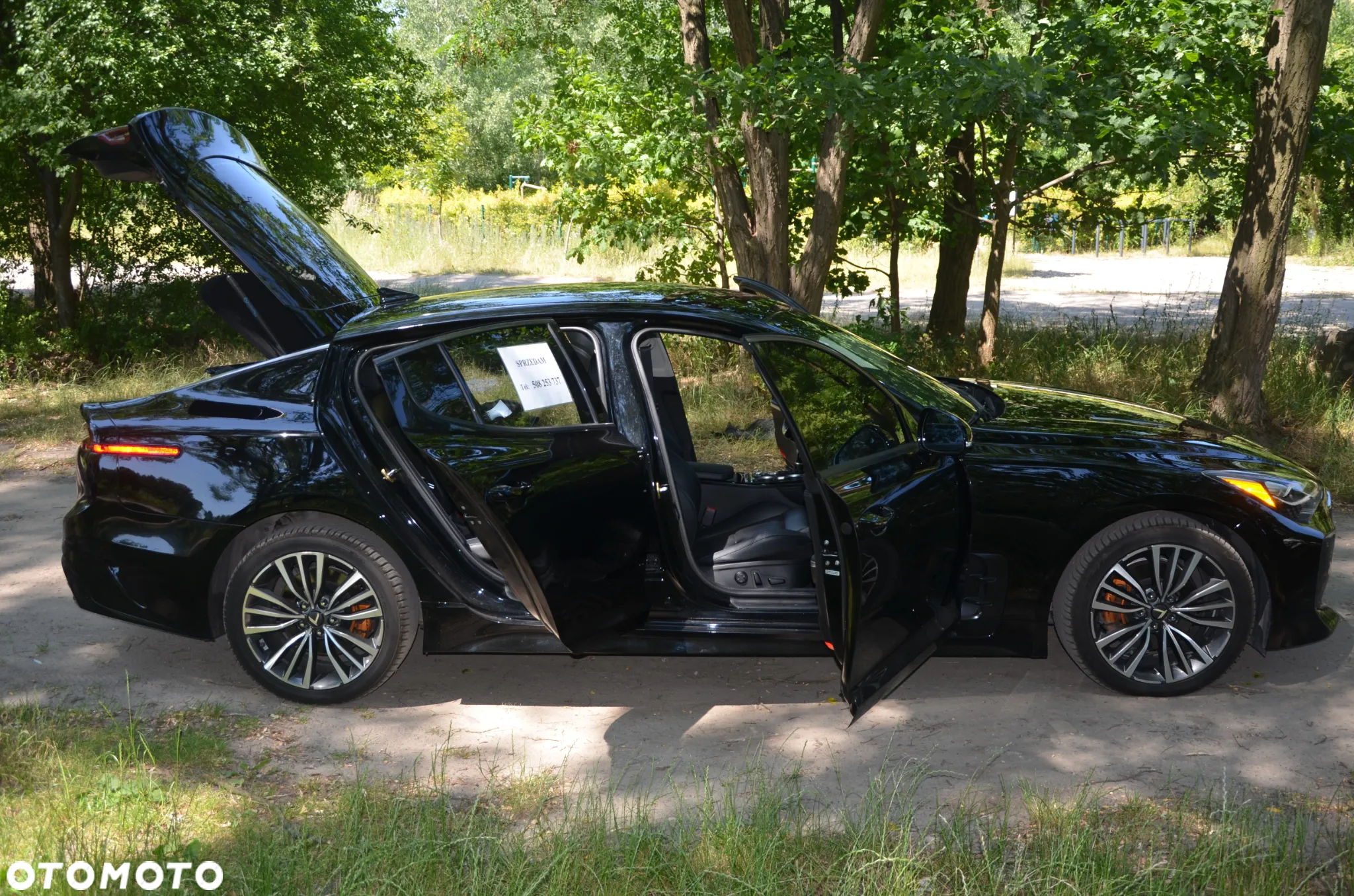 Kia Stinger 2.0 T-GDI GT Line - 21