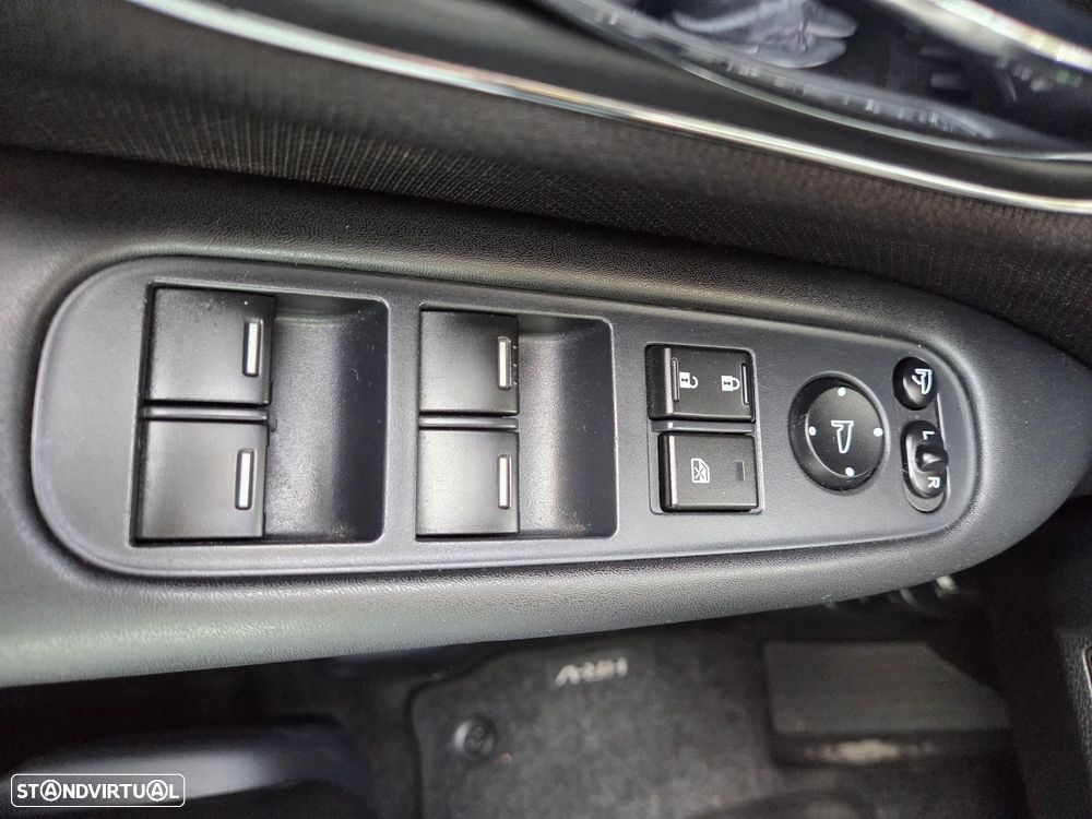 Honda HR-V 1.5 i-VTEC Elegance+Connect Navi - 16
