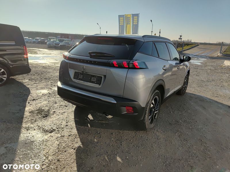 Peugeot 2008 PureTech 100 Active - 15