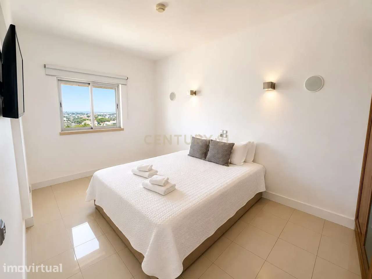 Apartamento T1 com Vista Mar em Localização Privilegiada - Grande imagem: 4/24