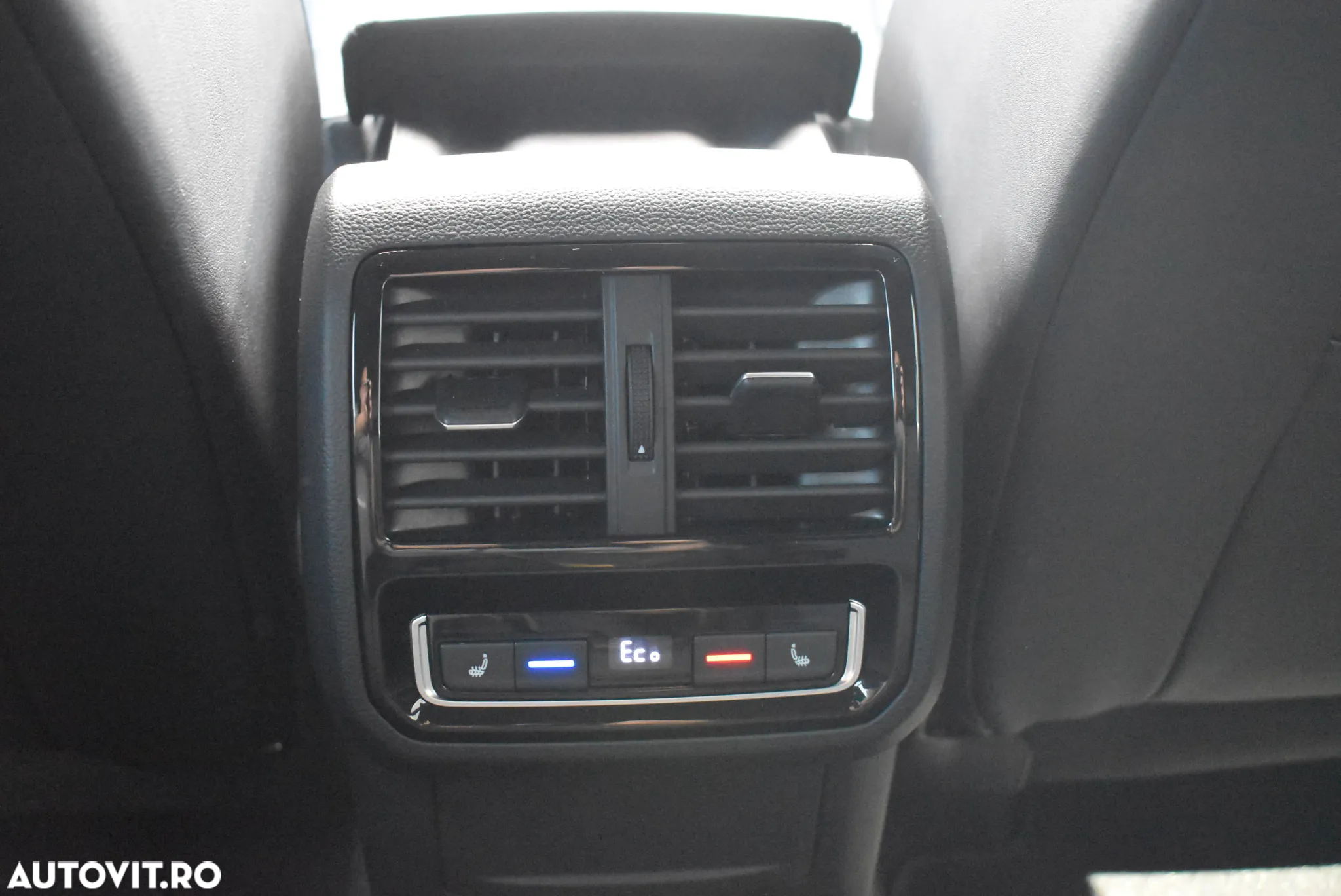 Volkswagen ARTEON Shooting Brake 1.4 eHybrid OPF DSG Elegance - 26