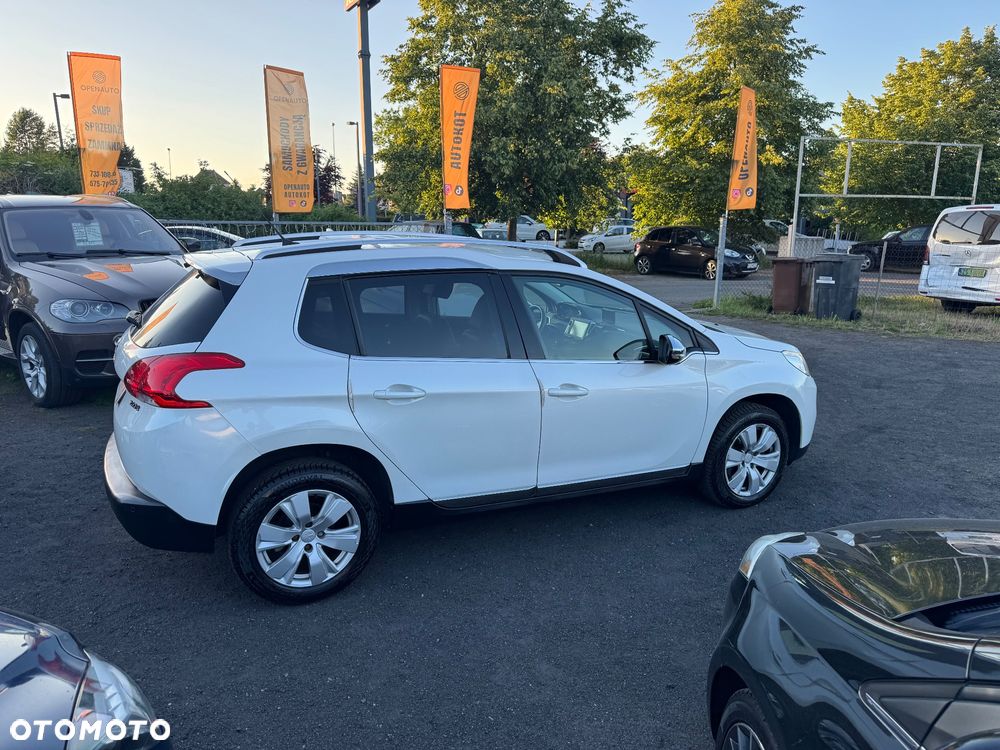 Peugeot 2008 1.6 VTi Allure - 5