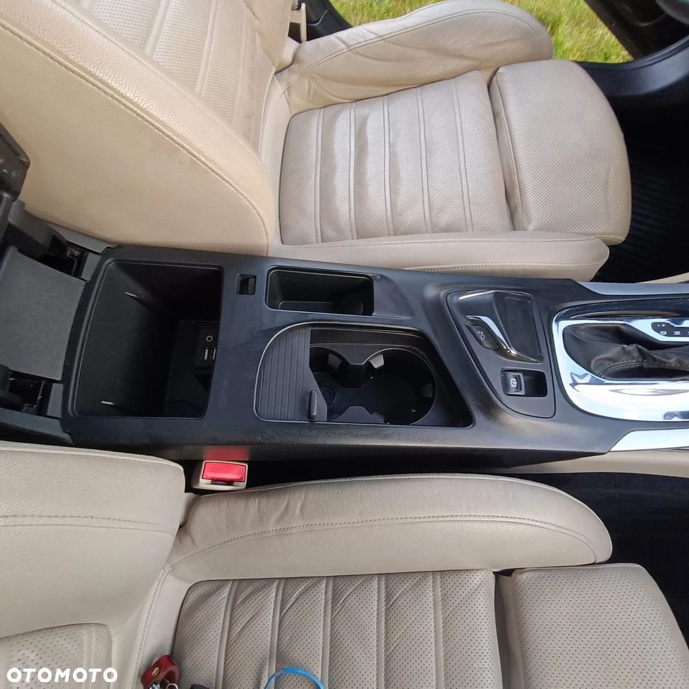 Opel Insignia 2.0 CDTI automatik Business Innovation - 21