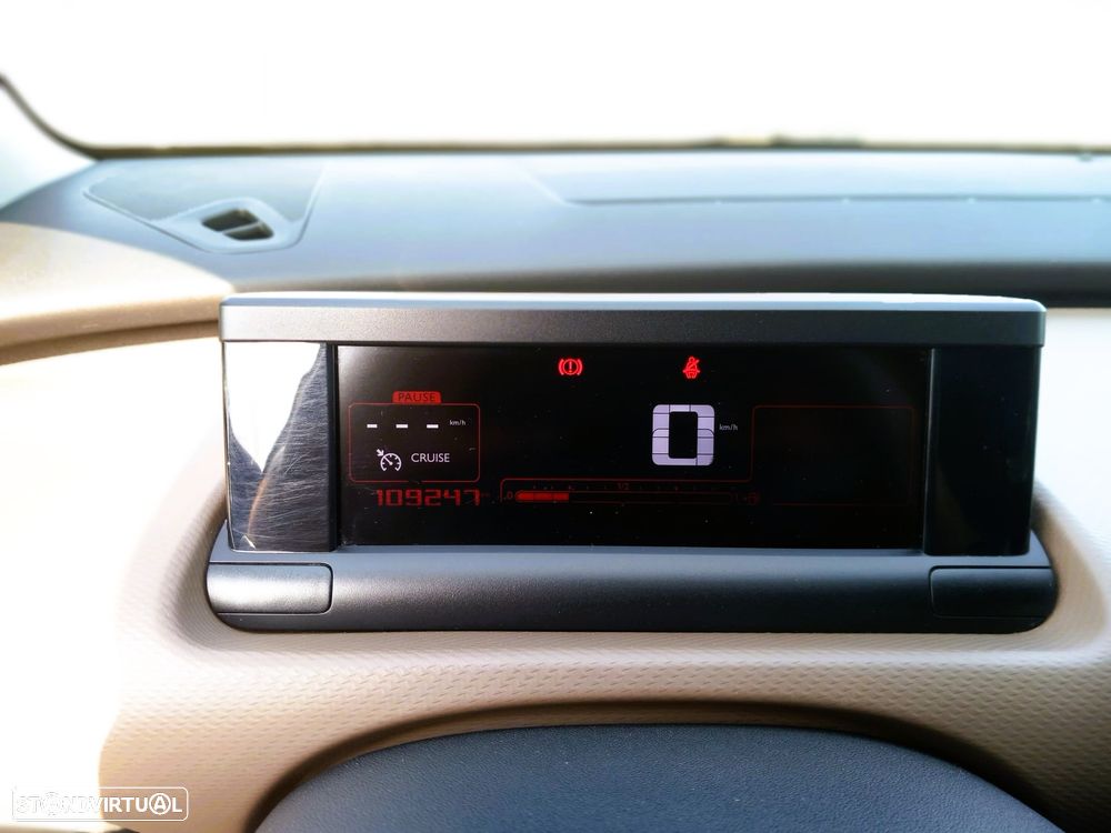 Citroën C4 Cactus 1.2 PureTech Shine - 19